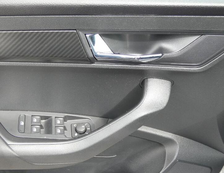 Škoda Karoq 9