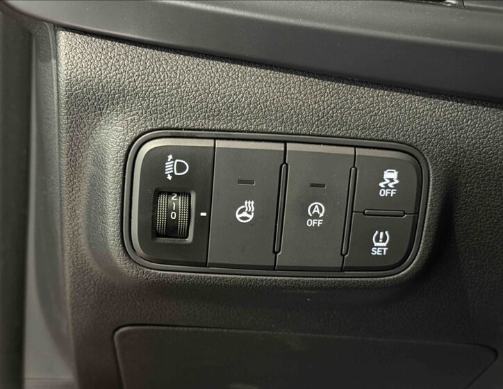 Hyundai i20 19