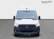 Mercedes-Benz Sprinter 8