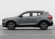 Volvo XC40 3