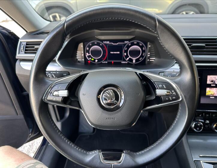 Škoda Superb 15
