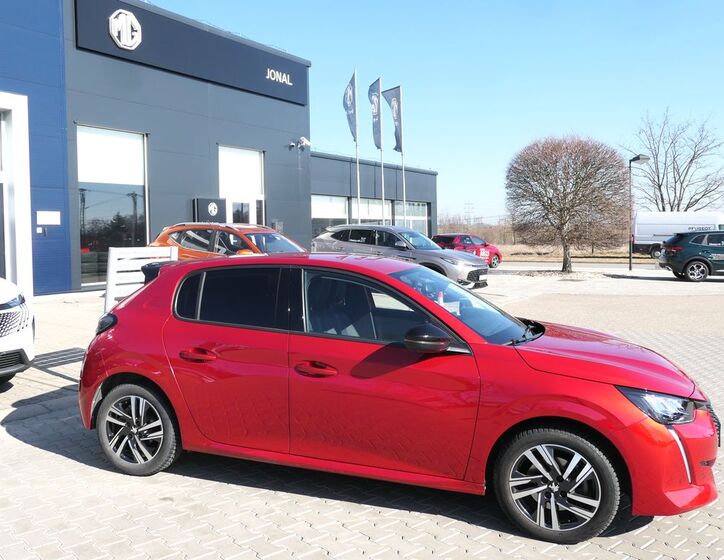 Peugeot 208 18