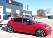 Peugeot 208 18