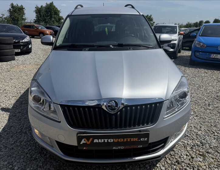 Škoda Roomster 2