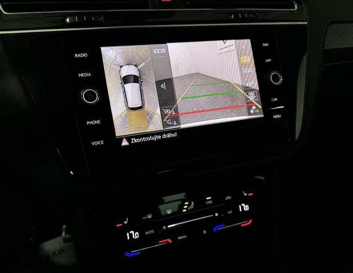 Volkswagen Tiguan 32