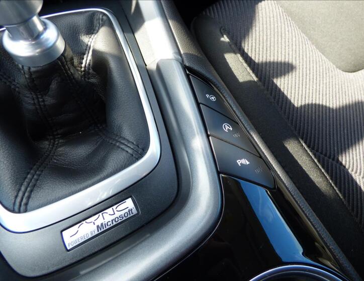 Ford Mondeo 37