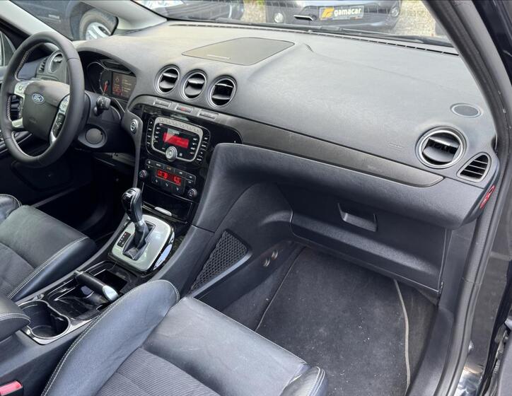 Ford S-MAX 25