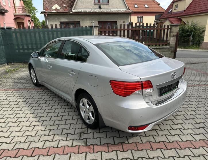 Toyota Avensis 7