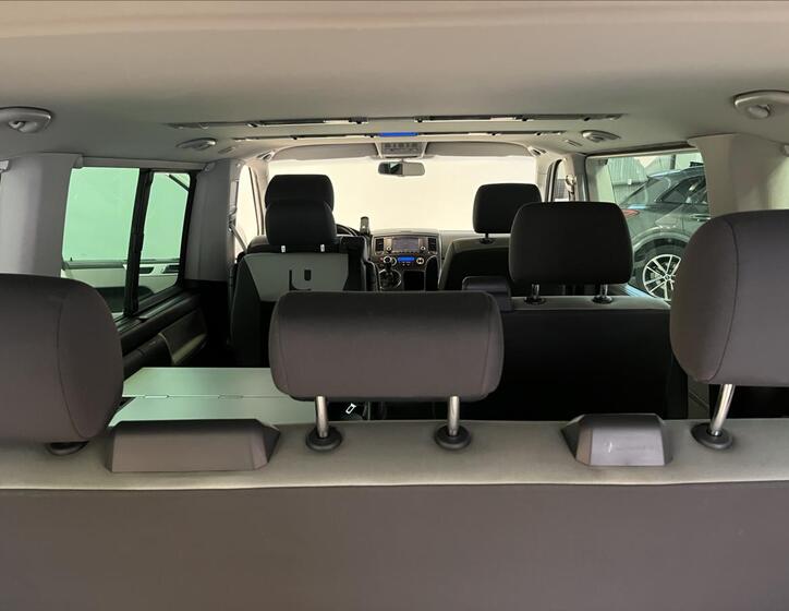 Volkswagen Multivan 25