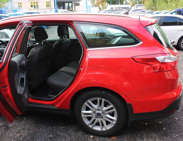 Ford Focus 14