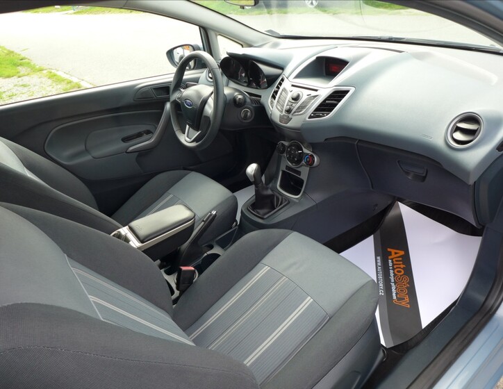 Ford Fiesta 28