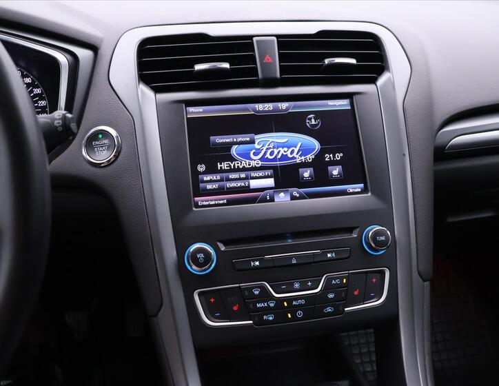 Ford Mondeo 26