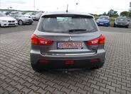 Mitsubishi ASX 9