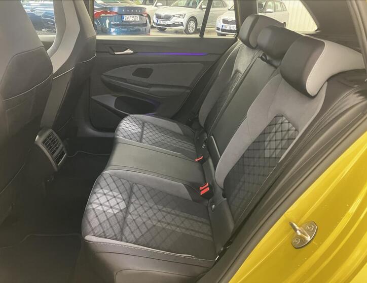 Volkswagen Golf 18