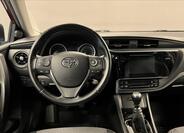 Toyota Corolla 5