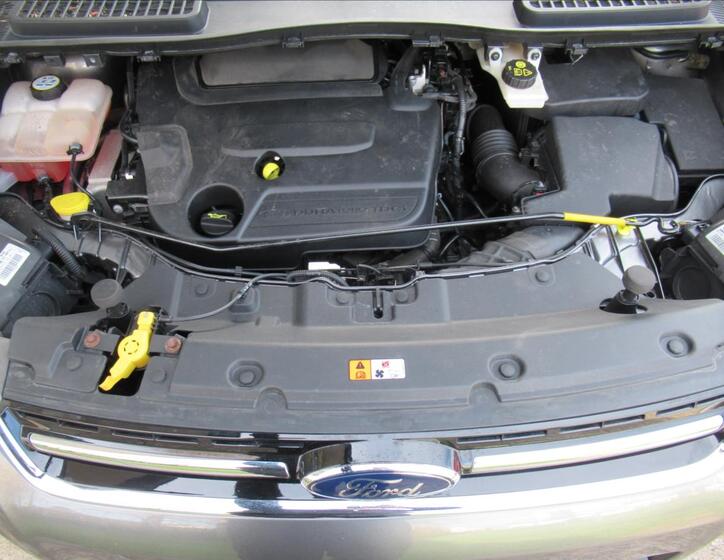 Ford Kuga 26