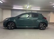 Toyota Yaris 8