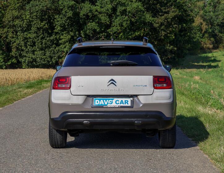 Citroën C4 Cactus 6
