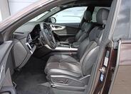 Audi Q8 14
