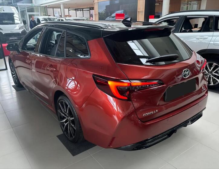 Toyota Corolla 5