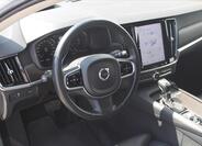 Volvo V90 14