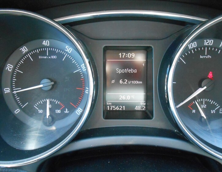 Škoda Superb 31