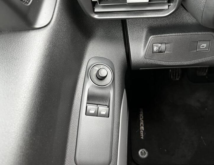 Toyota ProAce City Verso 26