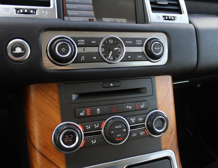 Land Rover Range Rover 21