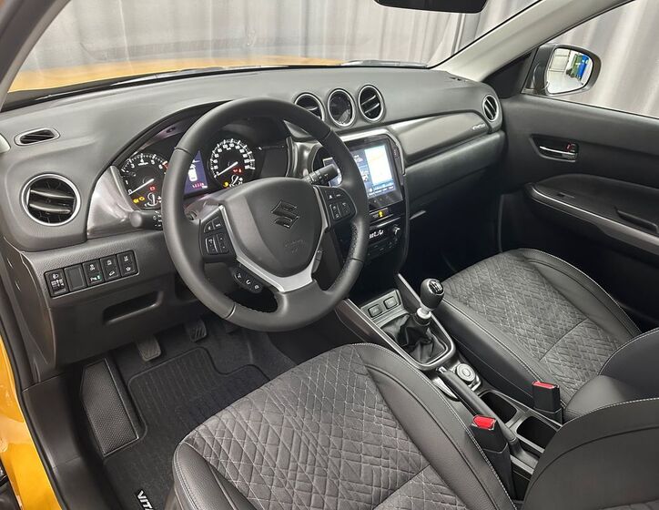 Suzuki Vitara 10