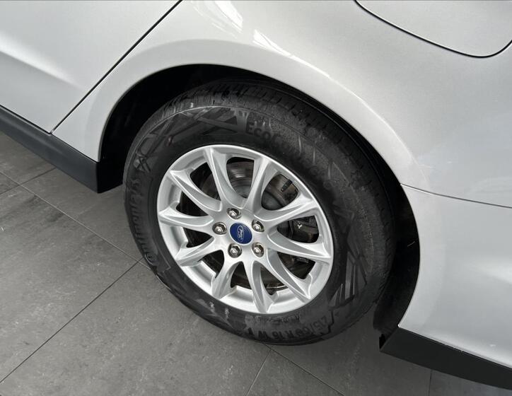 Ford Mondeo 23