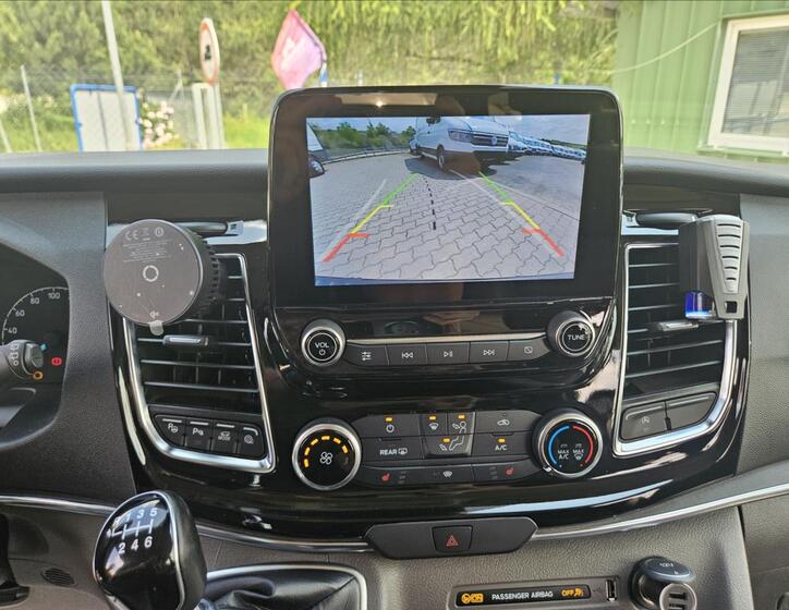 Ford Tourneo Custom 14