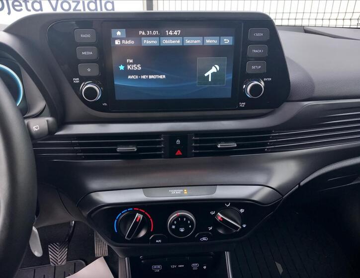 Hyundai i20 11