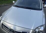 Toyota Avensis 18