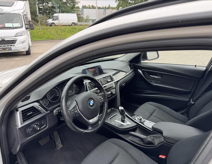 BMW Řada 3 8