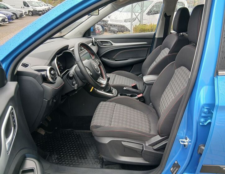 MG ZS 10