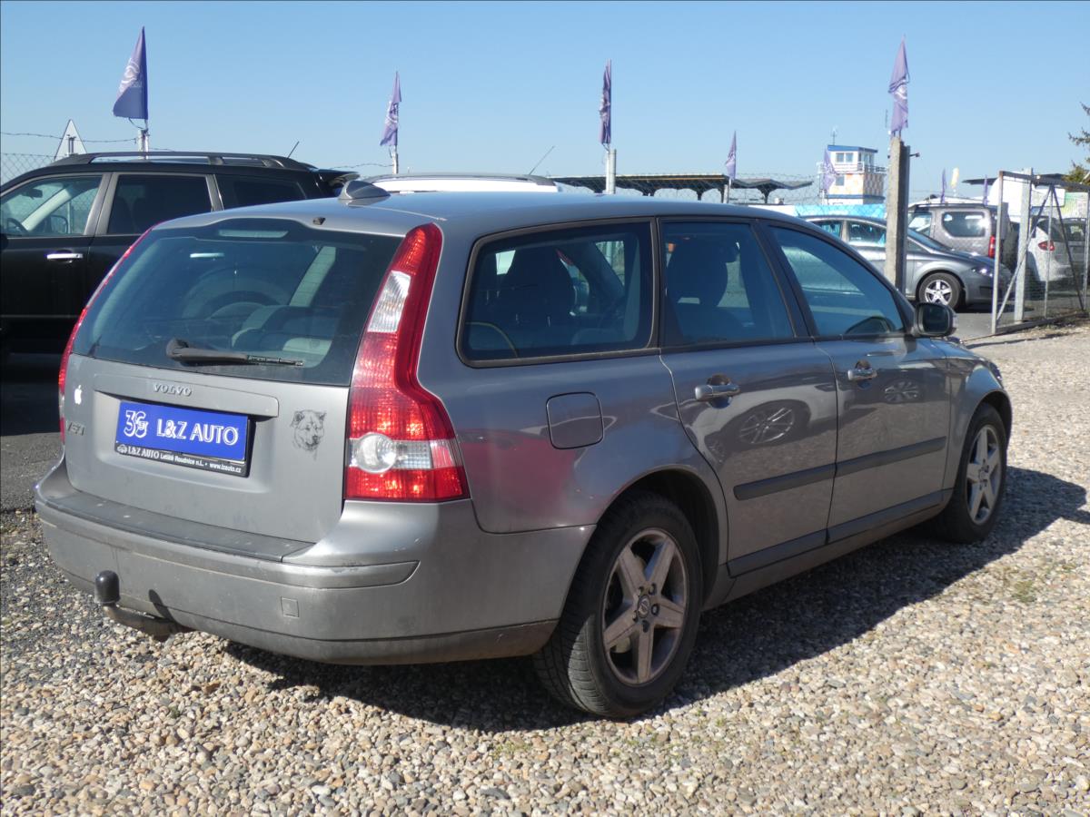 Volvo V50