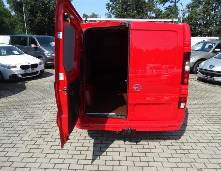 Opel Vivaro 36