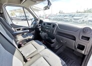Renault Master 8