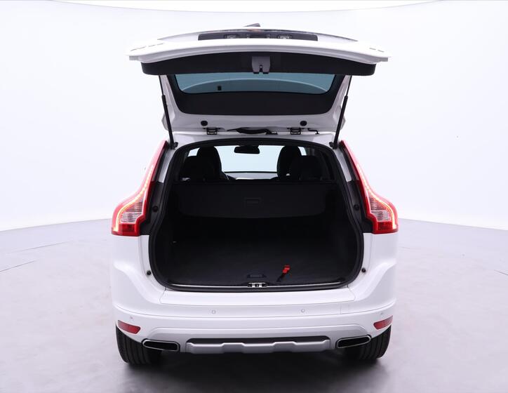 Volvo XC60 9