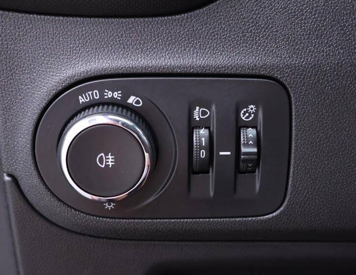 Opel Crossland X 15