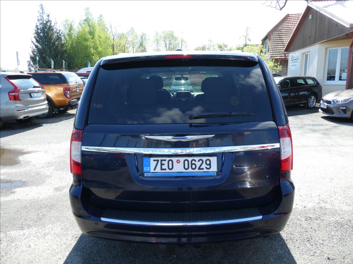 Chrysler Town & Country