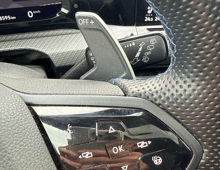 Volkswagen Golf 15