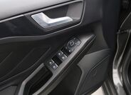 Ford Focus 12