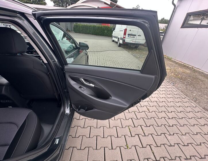 Hyundai i30 15