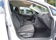 Volkswagen Golf 19
