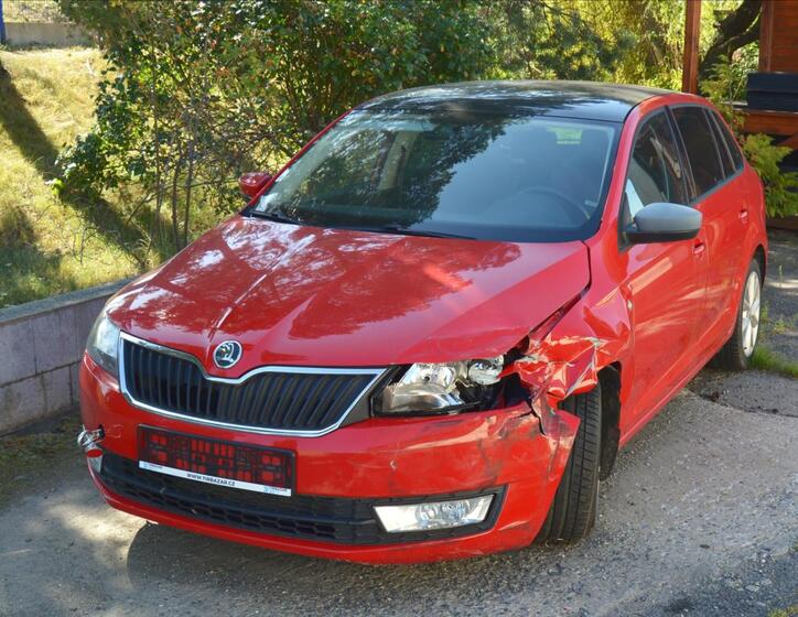Škoda Rapid 8