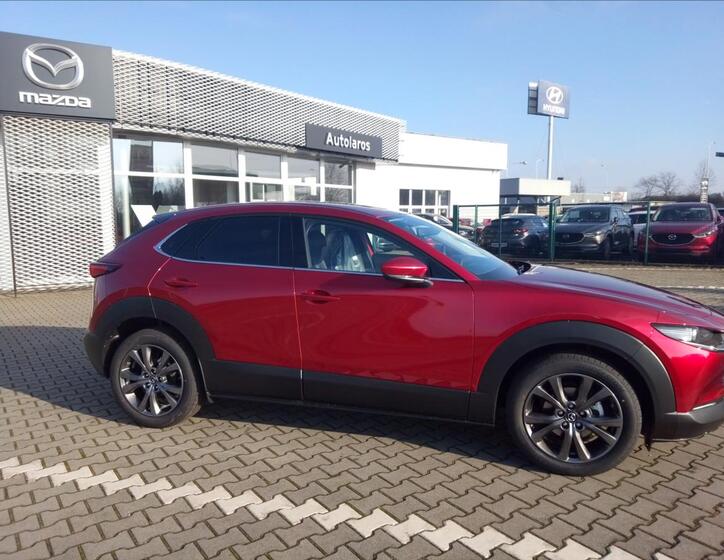 Mazda CX-30 3