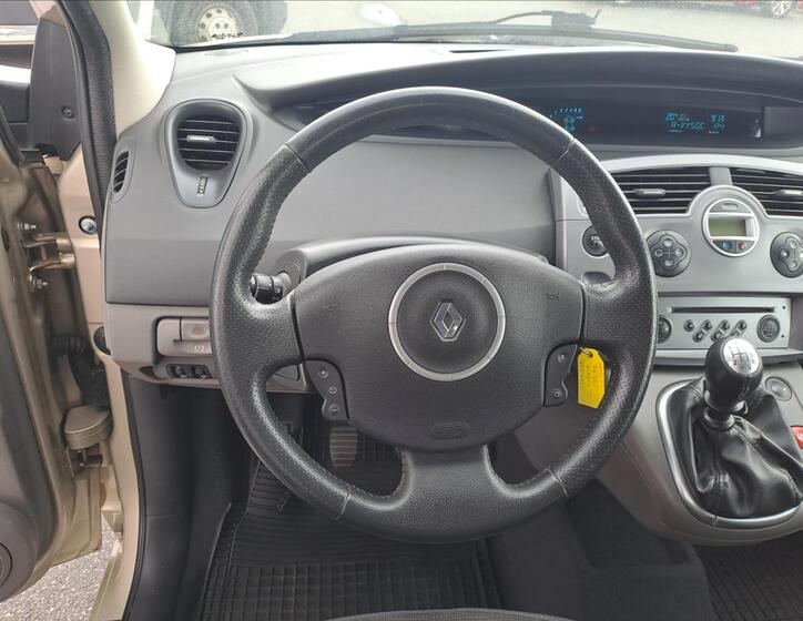 Renault Grand Scénic 11