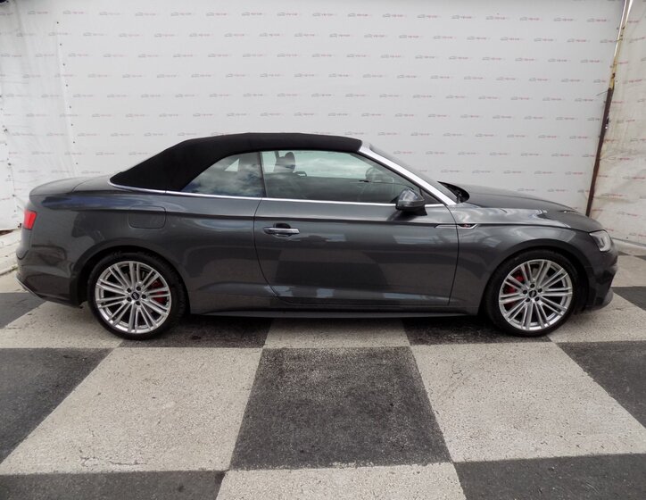 Audi S5 9