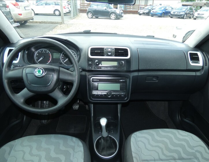 Škoda Roomster 7